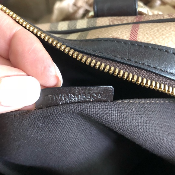 Burberry Haymarket satchel - Picture 3 of 4